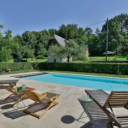Normandy Family House With Private Heated Pool - La Becassiere Genneville
