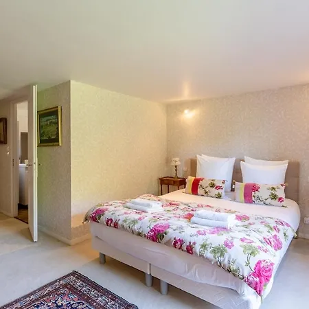 Normandy Family House With Private Heated Pool - La Becassiere Ferienhaus *
