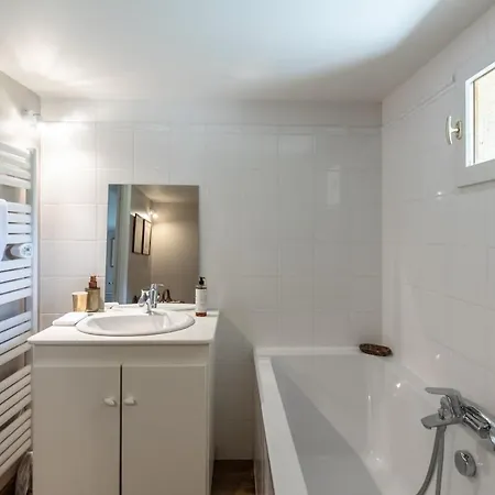 Normandy Family House With Private Heated Pool - La Becassiere Genneville
