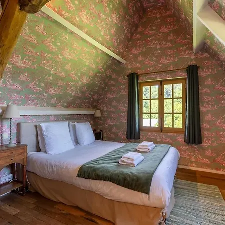 Normandy Family House With Private Heated Pool - La Becassiere * Genneville